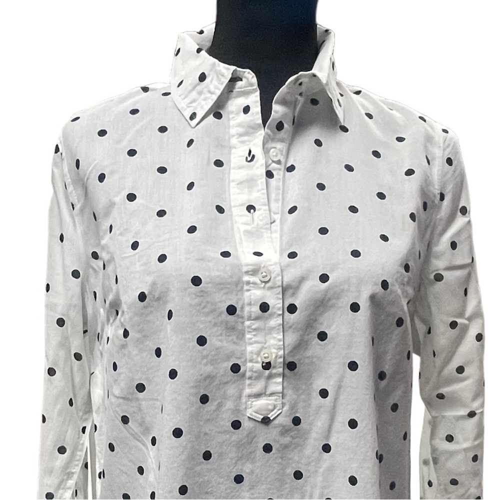 Talbots Sz Small Tunic. White with navy Polka Dots. Lightweight.